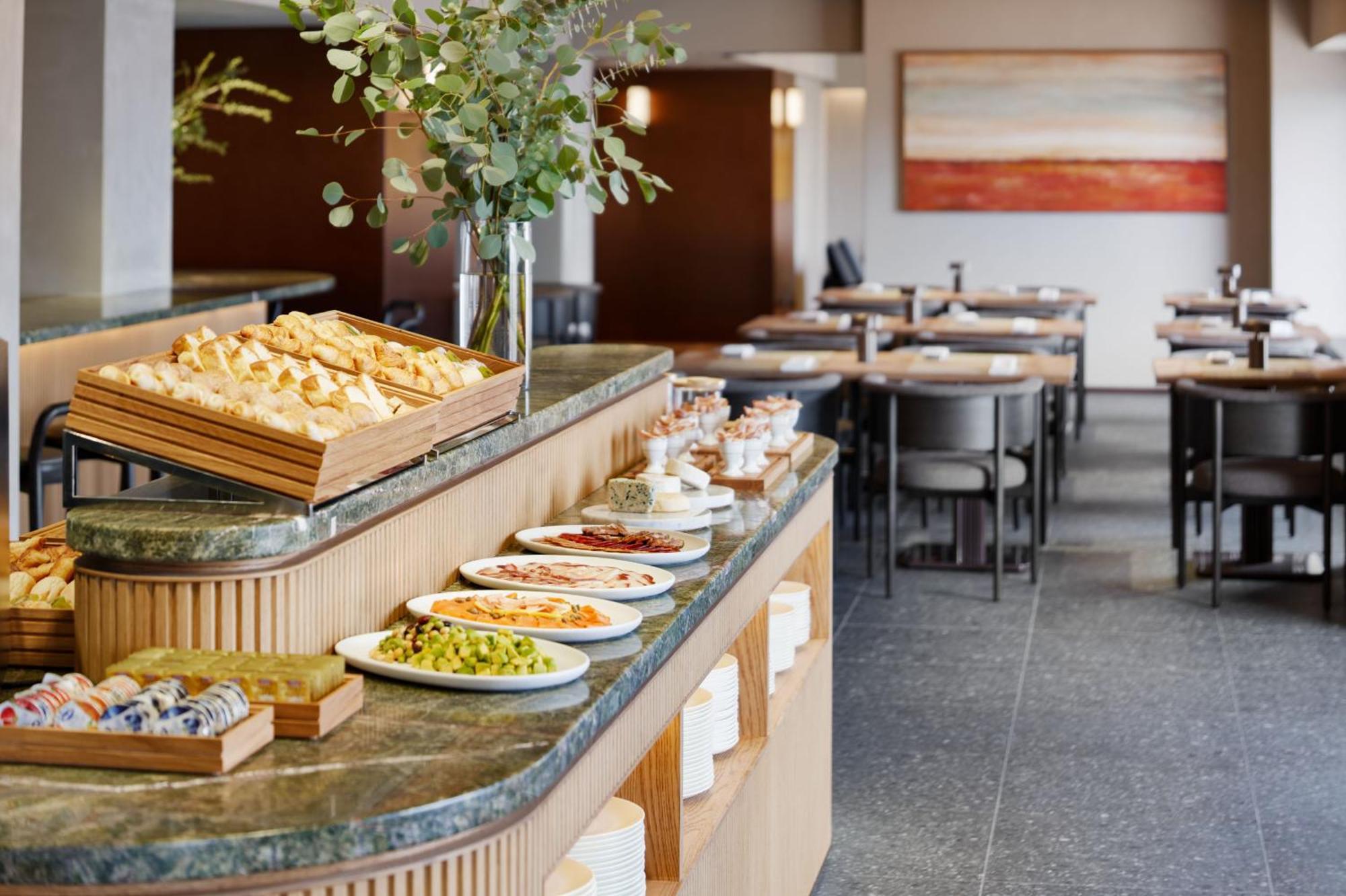 Rihga Royal Hotel Osaka, Vignette Collection By Ihg Zewnętrze zdjęcie The restaurant at the British Library