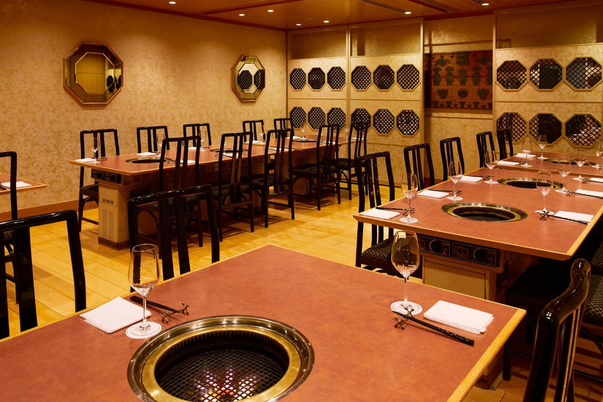 Rihga Royal Hotel Osaka, Vignette Collection By Ihg Zewnętrze zdjęcie A restaurant in Tokyo